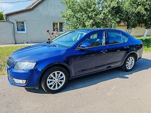Vând Skoda Octavia