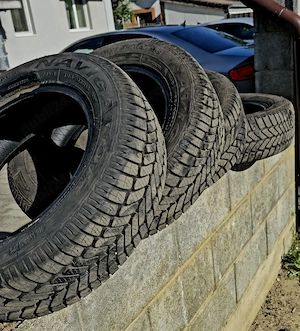185 65 R14 M+S Debica
