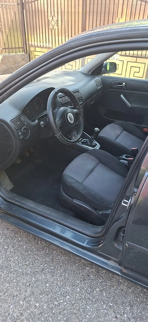 VW Bora 1.6 - imagine 5
