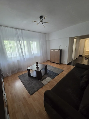 Inchiriez apartament 2 camere decomandate - imagine 2