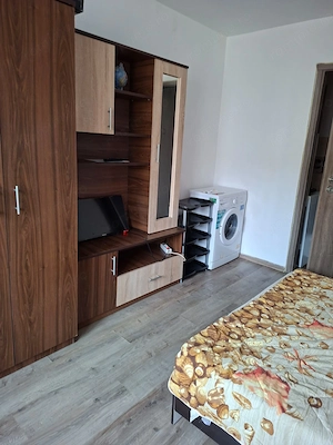 propietar inchiriez garsoniera buziasului - imagine 2
