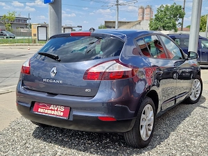 Renault Megane 1.5 dCi 110 CP 2015 Limited,RAR EFECTUAT,Facelift,Navi,Touch,Bluetooth,PDC,Jante 16". - imagine 3