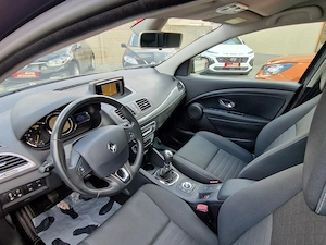 Renault Megane 1.5 dCi 110 CP 2015 Limited,RAR EFECTUAT,Facelift,Navi,Touch,Bluetooth,PDC,Jante 16". - imagine 10