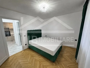 Apartament cu 2 camere, 50mp, decomandat, Zona Centrala - imagine 3