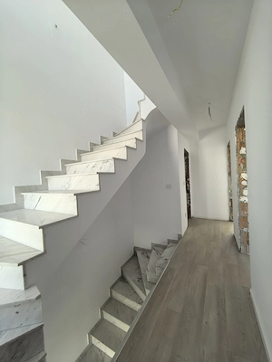Casa individuala! Finisaje la Alegere! Design Modern! - imagine 8