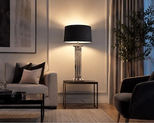Lampa mare de masa cu abajur negru tip coloana greceasca