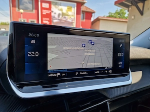 Peugeot 2008 1.2 PURE TECH 131 CP 2020 ALLURE,Led,Piele,Navi 3D,Touch,Climatronic,Camera,Jante 17". - imagine 9