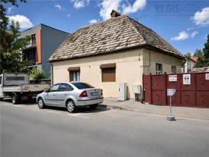 Casa individuala de renovat cu teren 483 mp in zona Traian