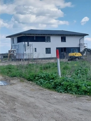 Casa tip Duplex- 4 camere, 130mp, 500 mp teren - Stupini Brasov