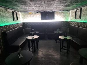 Închiriez spațiu ( deocamdată bar)în zonă centrală 