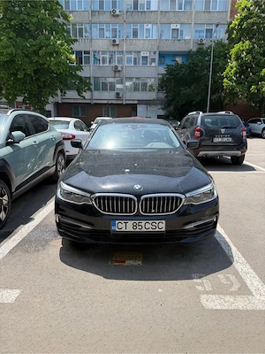 BMW seria 5 G30 520i 2019  - imagine 3