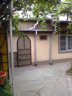 vanzare casa  - imagine 2