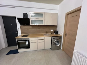 Vând apartament cu 3 camere în Mamaia Nord - imagine 2