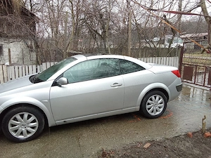 Renault Megane Cabrio  - imagine 9