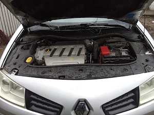 Renault Megane Cabrio  - imagine 8
