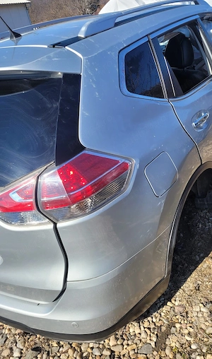  Aripa stanga dreapta spate Nissan X-trail T32 16 dci 2016 130 cp 2015 4x2