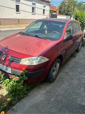 vand renault megan - imagine 3