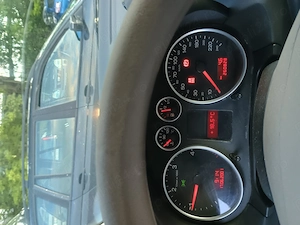 Audi A2 din 2002 cu 1800 euro - imagine 6