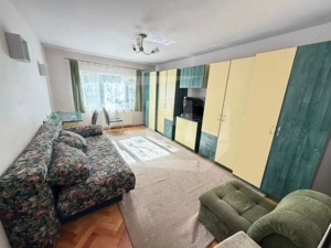 Apartament 2 camere, decomandat, etaj 1, zona Nicolae TItulescu