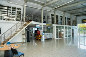 Structură metalică tip showroom/service – Tecuci – demontabilă - imagine 6