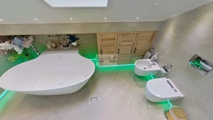 Vila Magnifica Tecuci - Splendoare Arhitecturală și Lux Modern - imagine 13