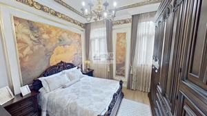 Vila Magnifica Tecuci - Splendoare Arhitecturală și Lux Modern - imagine 8