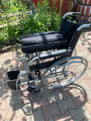 scaun cu rotile persoane dezabilitati - imagine 4