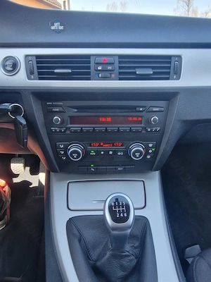 Bmw e91 facelift 2009 - imagine 5