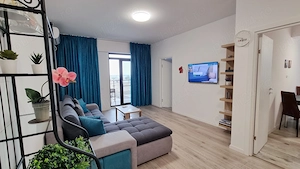 Închiriez pe termen lung apartament 2 camere Mamaia Nord, mobilat si utilat