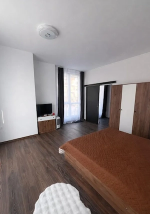 Apartament de 2 camere de inchiriat zona Avantgarden - imagine 2