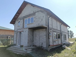 Casă Spațioasă (200 mp Utili) cu Teren de 1080 mp   Coada Izvorului (Mănești), Prahova | La Asfalt, 