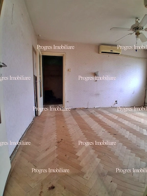 Apartament 3 camere - Calea Sagului - 52 mp + boxa 9 mp - 66.900 euro negociabil - imagine 3