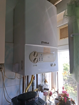 4 camere etaj intermediar centrala proprie zona Dacia - imagine 9