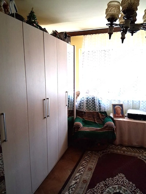 4 camere etaj intermediar centrala proprie zona Dacia - imagine 2
