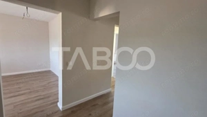 Apartament cu 3 camere central ultrafinisat de vanzare in Sebes  - imagine 3