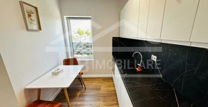Apartament cu 2 camere, 55mp, parcare, Zona Vivat Residence