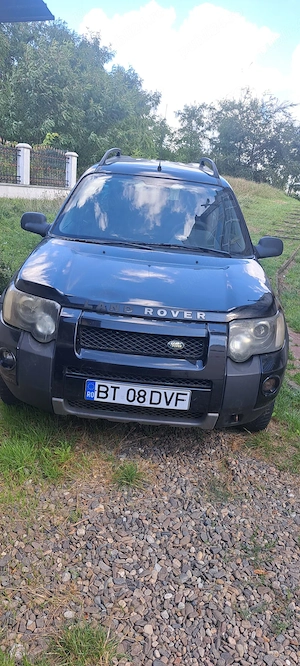 Vând land rover