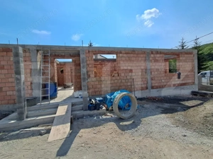 Casă individualâ de vânzare în Corunca  Curte Comunâ– Proiect în desfășurare - imagine 3