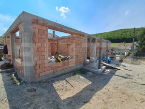 Casă individualâ de vânzare în Corunca  Curte Comunâ– Proiect în desfășurare - imagine 2