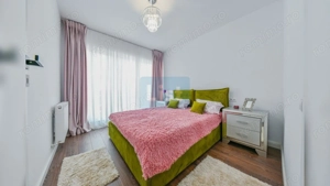 Apartament ultrafinisat, confort Lux zona Golden Tulip - imagine 19