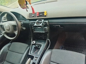 vand audi A4 B6 20 benzina din anul 2001 - imagine 2
