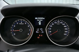 Hyundai i30 1.4 benzina rate  - imagine 15