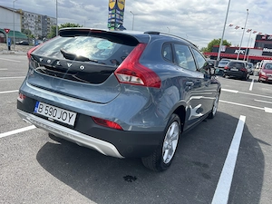 Volvo V40 Cross Country- Automata, echipata complet, 120.000 km   8.000 EUR - imagine 8