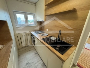 Apartament cu 2 camere, 60mp, decomandat, Zona Central - imagine 6