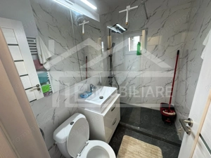 Apartament cu 2 camere, 60mp, decomandat, Zona Central - imagine 8