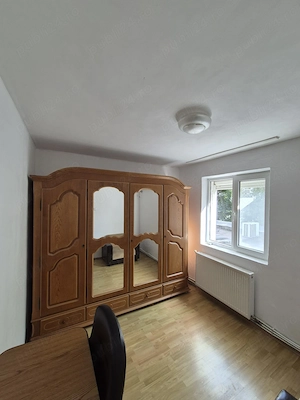 Inchiriez apartament locatie foarte buna - imagine 3