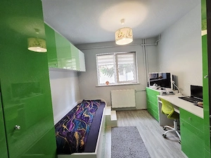 3 cam transformat din 2 cam parter inalt amenajat zona Dambovita - imagine 4