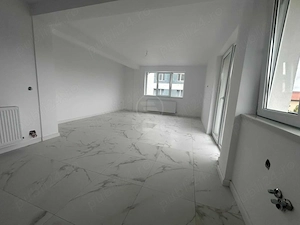 Apartament 2 camere, finisat, et 1, zona Tineretului, Floresti - imagine 2