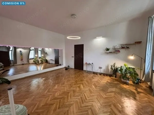 Apartament cu 2 camere de închiriat, Central