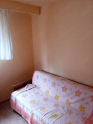 Vând Garsoniera Zona Blascoviici Ciobanului Nr 1 Zugrăvit izolație geam termopan parchet   - imagine 2